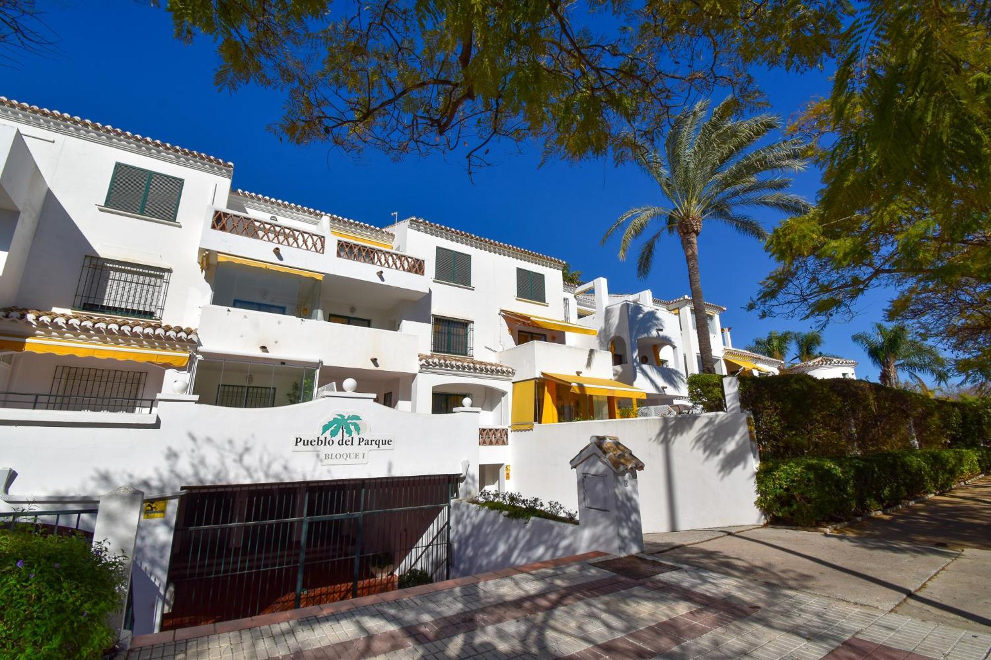 Urb Pueblo Del Parque, Luxury 2 Bedroom Apartment. Fantastic Central Location. Benalmádena Εξωτερικό φωτογραφία