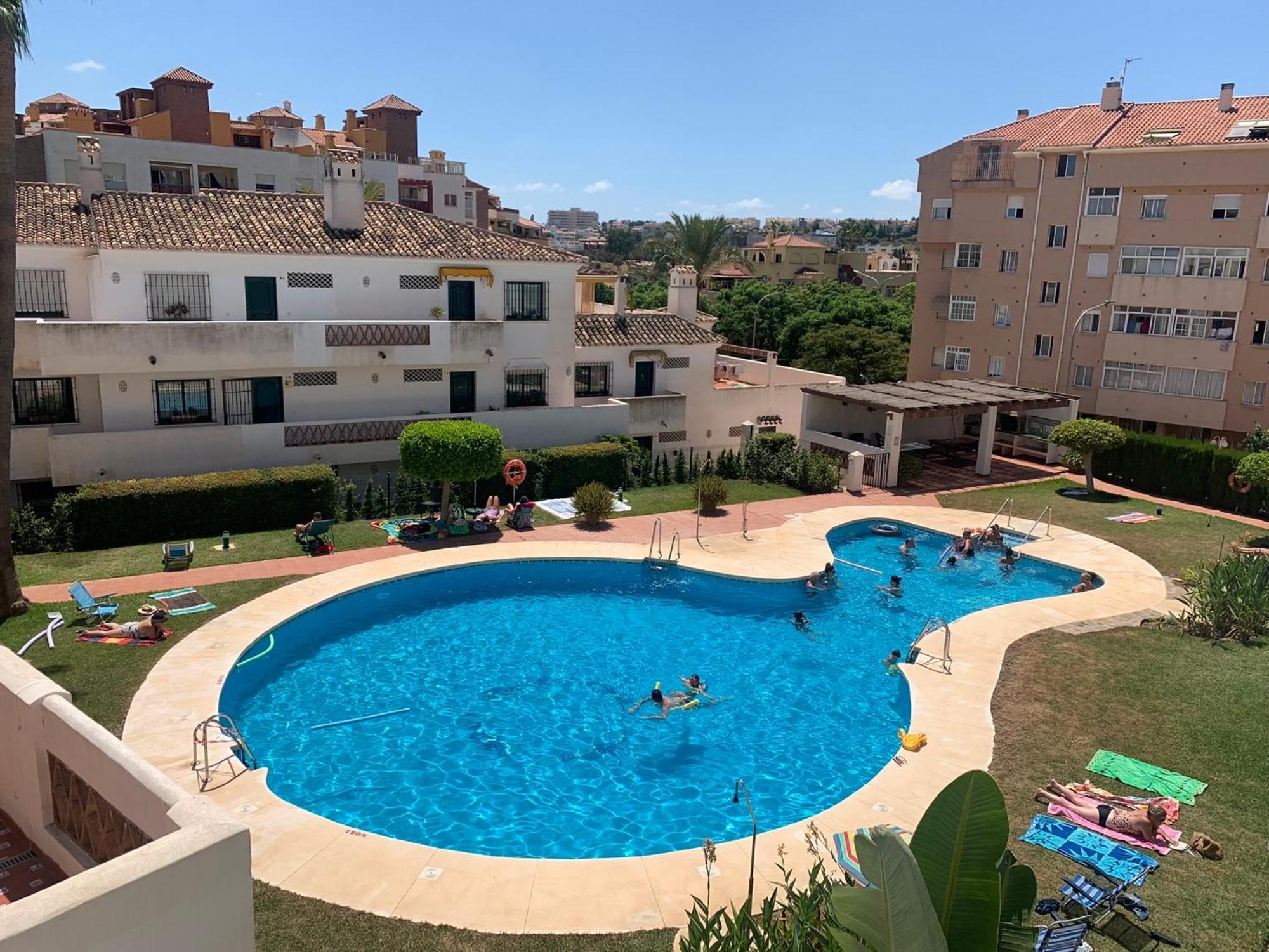 Urb Pueblo Del Parque, Luxury 2 Bedroom Apartment. Fantastic Central Location. Benalmádena Εξωτερικό φωτογραφία